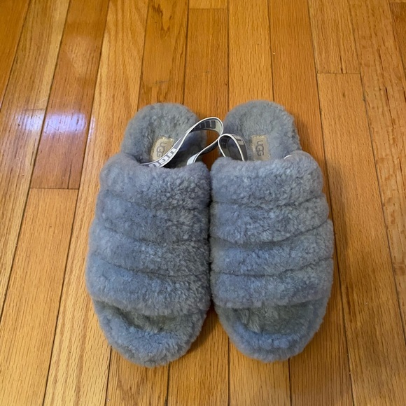 Ugg Fluff Yeah Slides - Picture 2 of 4
